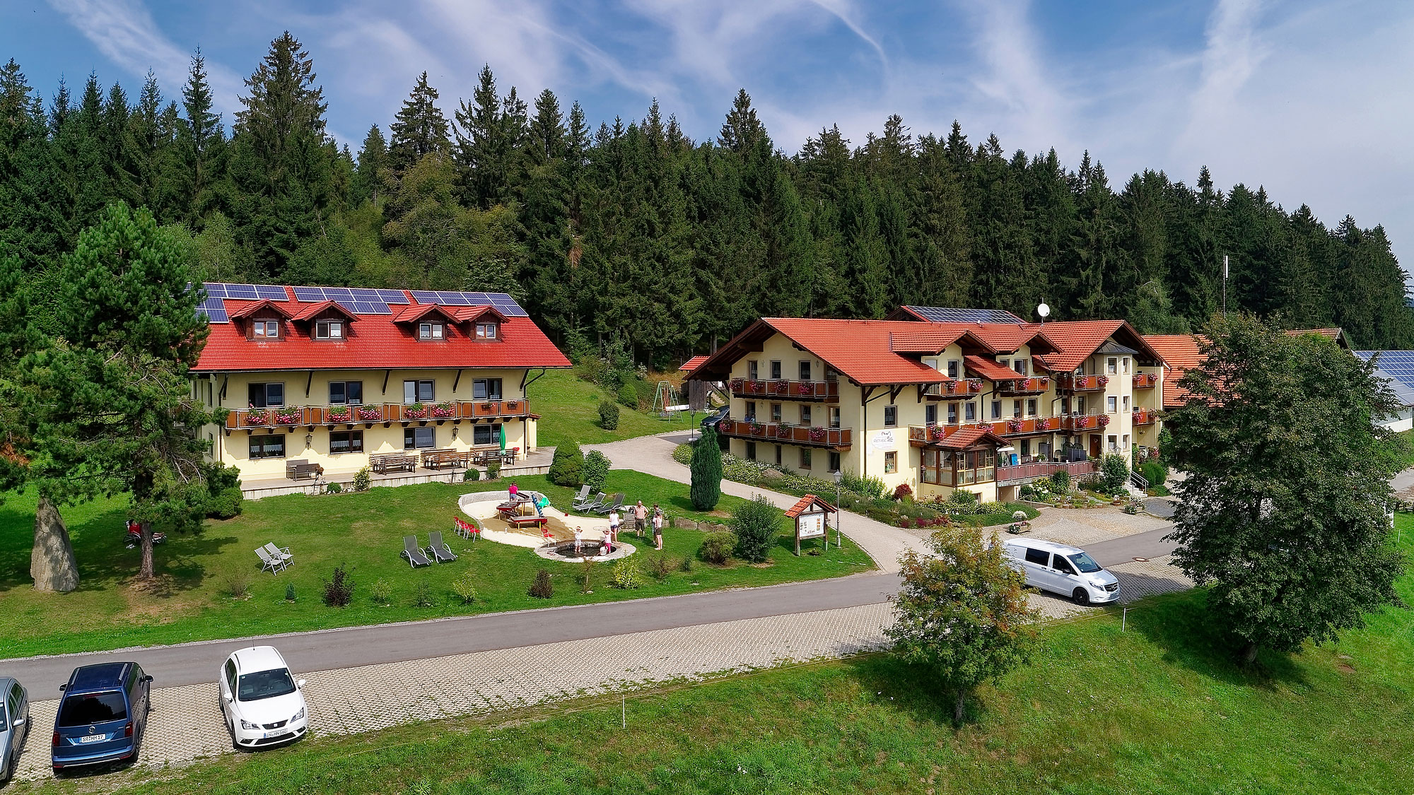 Außenansicht Erlebnishof Reiner Erlebnishof Reiner im Bayer. Wald
